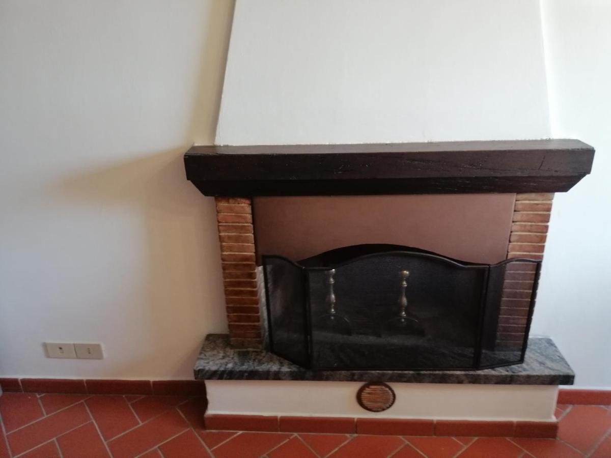La Casa Del Gigli Appartement Monte San Savino Buitenkant foto